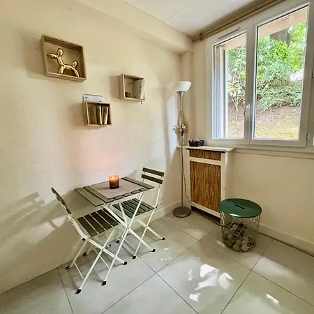 Appartement Petit - Transports Direct Vers & Paris *